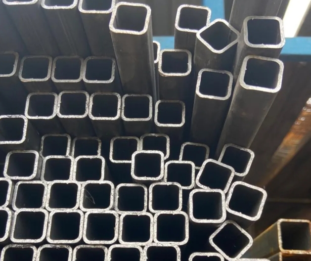 Труба квадратная 25х25 мм