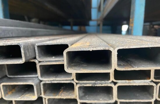 Труба прямоугольная 50х40 мм