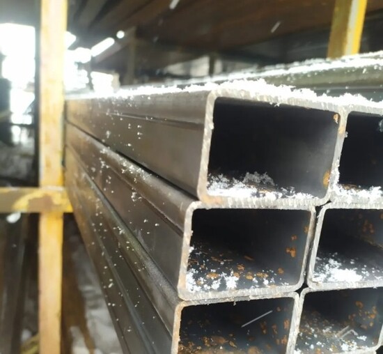 Труба прямоугольная 60х40 мм