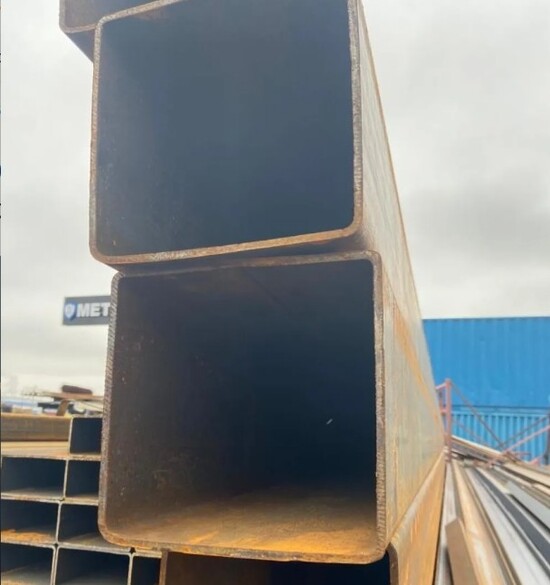 Труба квадратная 180х180 мм