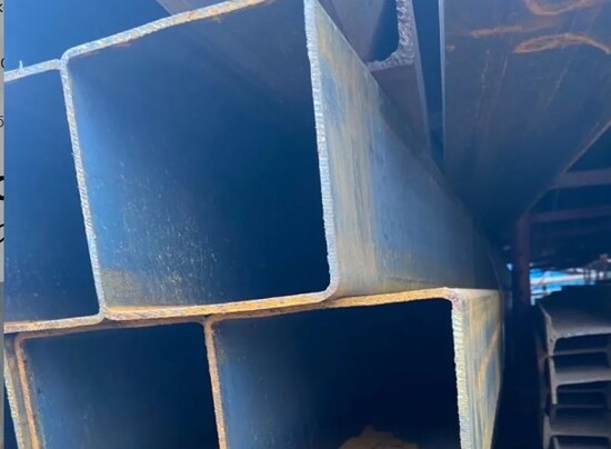 Труба квадратная 200х200 мм