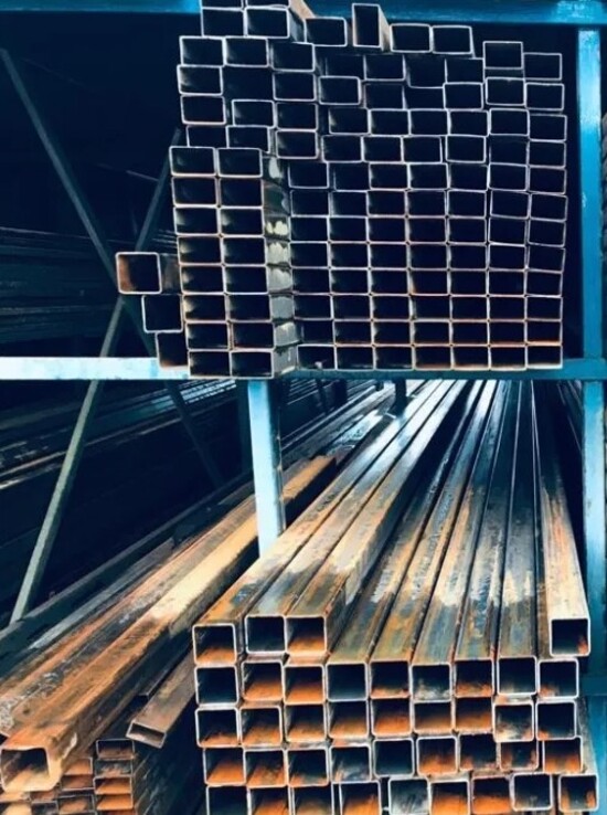 Труба прямоугольная 80х60 мм для опор