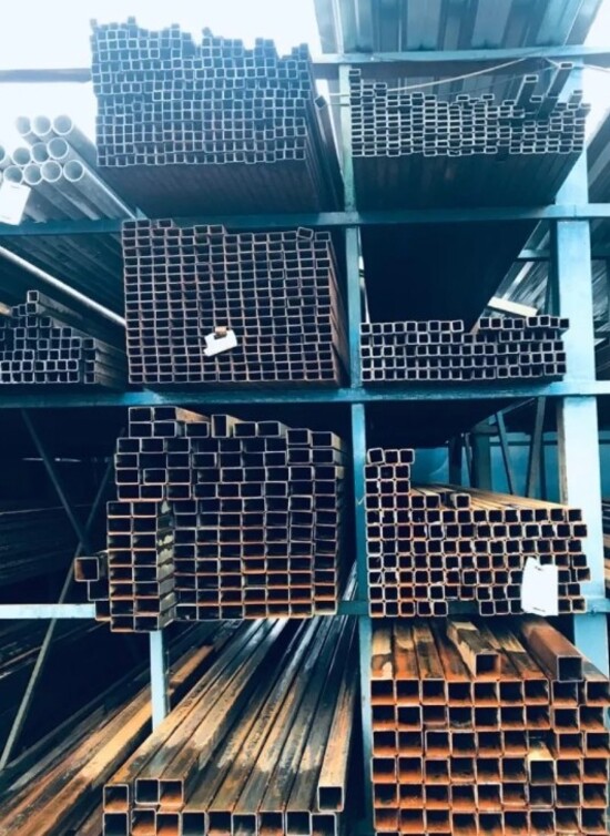 Труба прямоугольная 100х60 мм для строительства